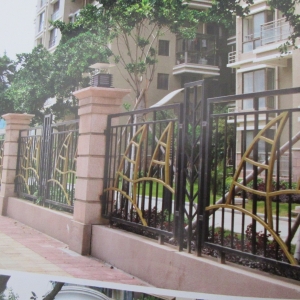 Wrought iron fence gates manufacturers China garden metal steel fencing driveway gate sppliers Hc-f16