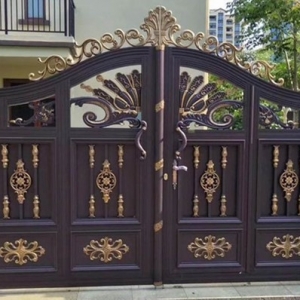 Aluminium gate style 14