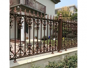 Aluminum fence